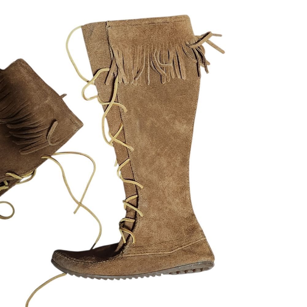 MINNETONKA Leather Moccasin Knee Boots Size 8 Fringe Boho Festival Western Indie - Picture 3 of 8